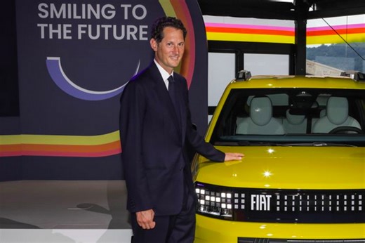 Industrie automobile - Stellantis : l’appel au changement de John Elkann