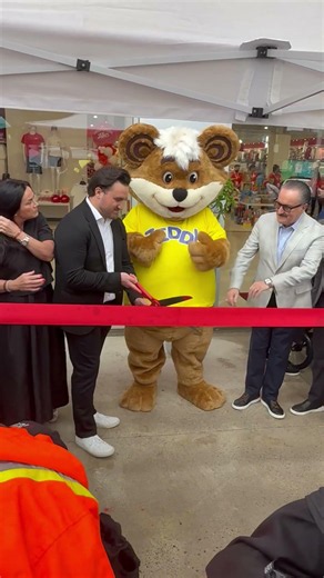 Grand opening of the new Zellers store at 80 Orfus Road in Toronto, June 18 2026