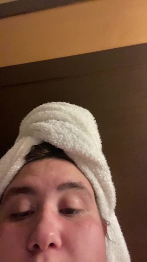 mell 🐝 (@mellsbellls)’s videos with original sound - mell 🐝