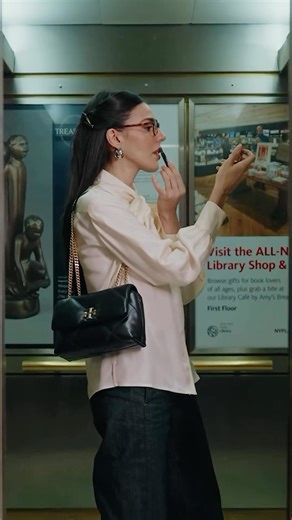 Going up? @orioncarloto styles the Kira Diamond Quilt Bag. Video by @behappyforonce. #ToryBurchSS24 #ToryBurch | TORY BURCH