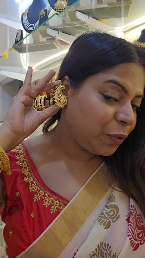 78K views · 785 reactions | Kaan earrings Booking no 083728 36718 . . #thegoldenjewellersbynupur #highlights2025 #viralreels #everyonefollowers #goldplated #jewellery #facebookpost #TopFans #Earrings | The Golden Jewellers by Nupur | Facebook