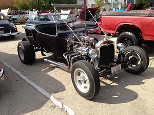 Currie Motors Hires Employee at Cruisin' Frankfort