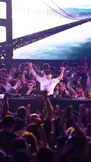 Liu – 4U (Live in the USA) 🔥 Around the World Tour 2026 🌉