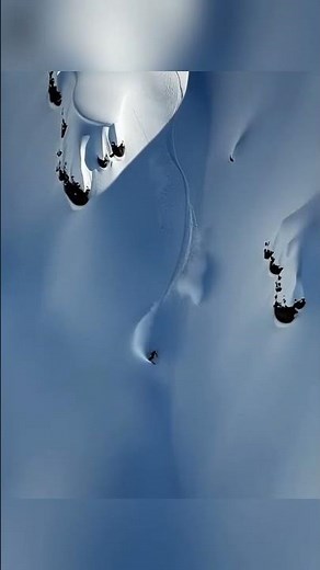 Extreme Snowboarding POV – Steep Mountain Descent, Fresh Powder Lines | Winter Freeride 2025