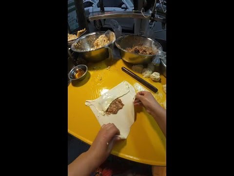 🔴 LIVE: Crispy Meat-Filled Baked Bing on Hot Charcoal | Northern China Street Food in Action POV