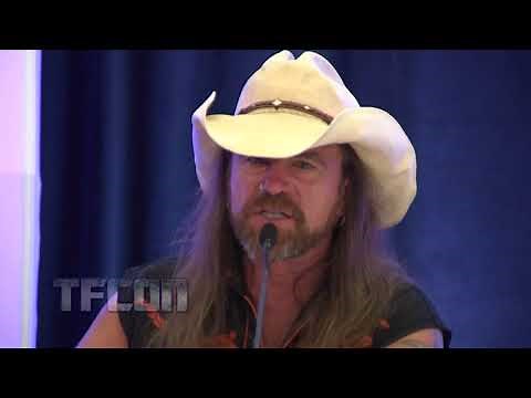 Scott McNeil reveals the true Canadian Wolverine