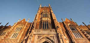 I got the Vice Chancellor's International Attainment Scholarship, could you be next?, How I got a Scholarship as an International Student and why you should apply too!