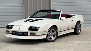 114 reactions · 12 shares | (NO RESERVE) Barrett Jackson : 1988...