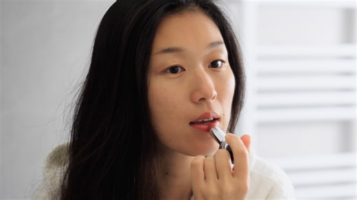 Beauty fans gush about $9 lipstick that 'doesn't smudge' & 'stays on forever'