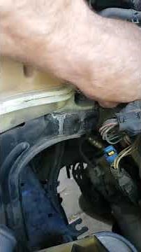 2003, 2004, 2005, 2006, 2007, 2008, 2009 Kia Sorento bank 1 oxygen sensor 1 replacement