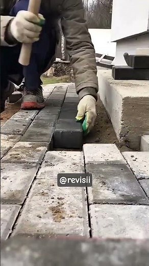 easy way to install concrete blocks and bricks. #shorts