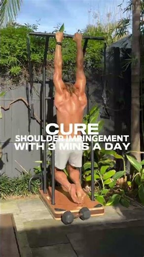 🔥3 reasons how hanging can cure your shoulder impingement ⬇️ 1️⃣ Stretching: Passive hangs