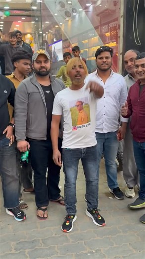 Piyush Garg on Instagram: "#gargmobilegalleryabupura9627978283"