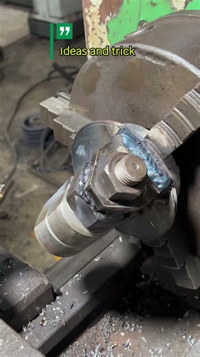 Lathe machine Cnc operator helper selari #trending #viral #youtubeshorts #youtube#lathemachinework