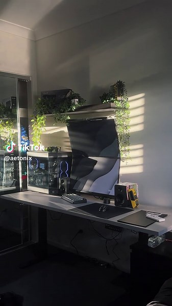 Clean Setup Edit | Inspo - @SONNY #techtok #gamingsetup #setupinspiration #pcgaming #creatorsearchinsights #fyp #xyzabc #gaming #techtok #tech #setup #edit Techtok, Edit Gamign Setup Inspo Upgrading my Setup,