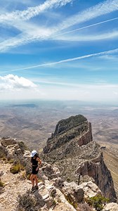 Medieval ruins, hidden waterfalls & one of the best views in Yorkshire ⛰️👇 If you love a walk with a bit of everything, this one has it all—ancient ruins, peaceful riverside paths, an uphill challenge, and a secret waterfall. Starting at Bolton Abbey, this 10-mile circular route winds through woodland trails, past the beautiful Posforth Gill Waterfall, and up to Simon’s Seat for 360-degree view over the Yorkshire Dales — before finishing up at one of Bolton Abbey’s cosy cafes. 📍 Bolton Abbey, 