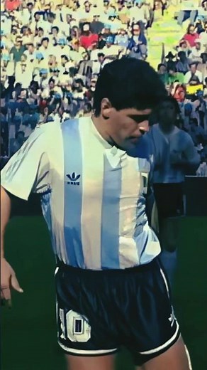 Diego Maradona Magical Skills | Argentine Football Icon
