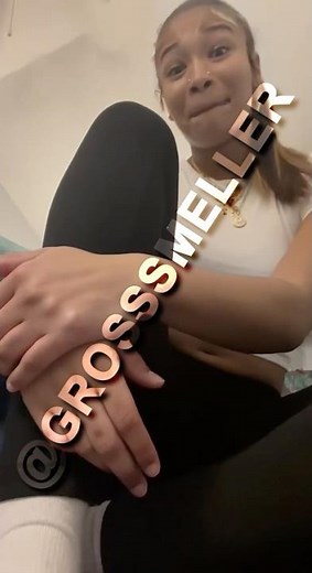EXTREMELY WET BLACK GIRL FARTS 🤮🤢💩😷