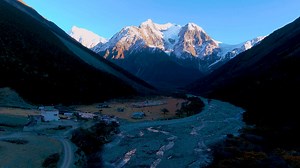 西藏(丙察左)甲应村.梅里雪山西坡-道通Autel Evo 2 Pro