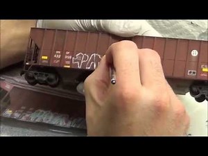 Weathering a BNSF Hopper