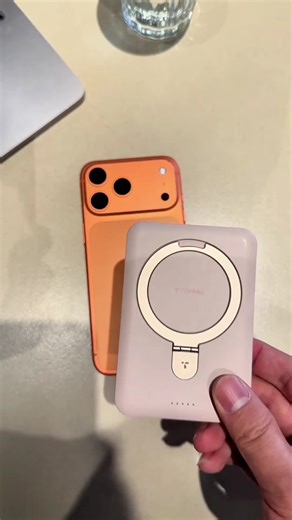 The 3in1 magnetic power bank might replace every charger you own #TechGadgets #powerbank #Magsafe #Fastcharging #torraseasygo