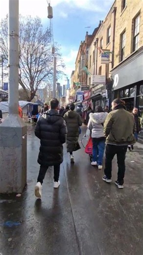 Walking Through Whitechapel Market | London UK #shorts #shortvideo #walkthrough