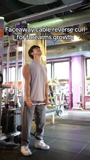 Faceaway Cable Reverse Curls for Forearms Growth?