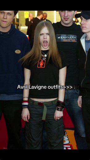 Her style>> || #avrillavigne #2000s #grungepunk #fashion #viral | avril lavigne