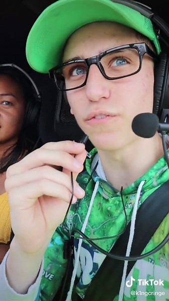 Follow to be an OG fan before 1M! 🤓 #cringe #comedy #trending