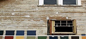 How to Repaint Wooden Clapboard Siding | DoItYourself.com