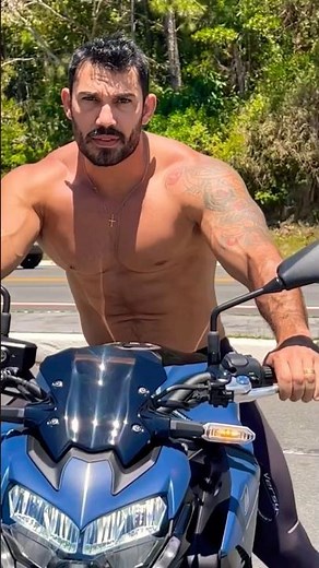 ABS showing Hot🔥Diego Mineiro bodybuilder💢showing Four Arms💪Hard Workout Motivation 2024