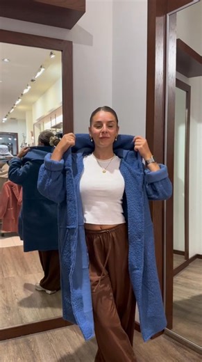 Le temps frais est là… mais on a ce qu’il faut pour rester au chaud avec style! 🧥✨ Découvrez la sélection de manteaux tendance chez Manteaux Manteaux aux Galeries Rive Nord. Trouvez le manteau parfait pour l’automne🍂 📍 Passez en boutique dès maintenant et accueillez l'automne avec élégance! #galeriesrivenord #manteauxmanteaux #styleautomne #tendancehiver #lookchaudetstylé | Galeries Rive Nord