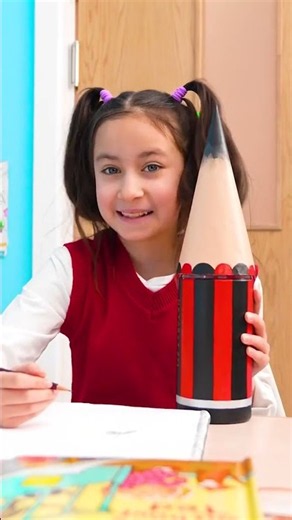 Let's Make a Giant Pencil – School Craft Fun! ✏️🎨
