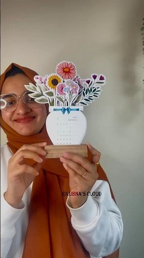 Floral Desk calendar | Calendar making #trendingcrafts #calendar2025 #calendar
