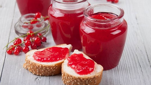 How Long Does Jelly Last Unrefrigerated? - Cake Decorist