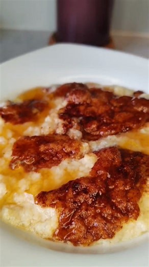 Sago pudding Kim Bagley Recipe Cooking with Kim Bagley #sagopudding #bakedsagopudding #sago #winterwarmers #winterdessert #dessert #cookingwithkimbagley #foodcontentcreator #foodinfluencer #influencer #foodofsouthafrica #southafricanfood #kimbagleyrecipes #kimbagley | Cooking with Kim Bagley