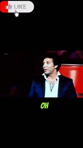 Tom Jones Sings “I’ll Never Fall In Love Again” With The Songwriter’s Son 👁️ Parallel Universe