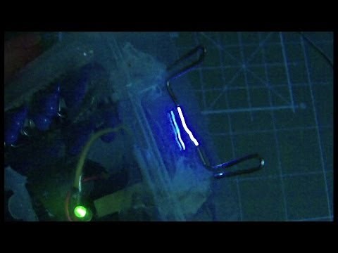 OLD VERSION:Tutorial: 20.000 volts homemade stun gun (powered by battery)