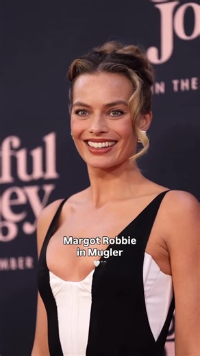 Margot Robbie ✨ on Instagram: "Stunning ❤️"