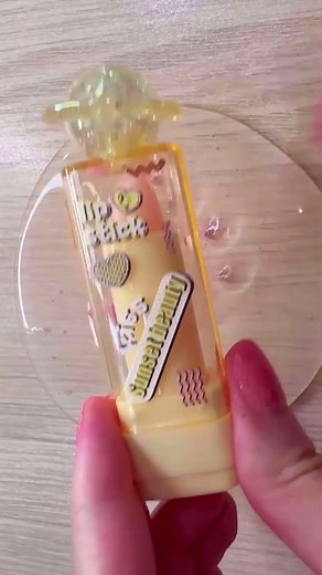 46K views · 690 reactions | #makeupslime mixing lipsticks into clear slime  ASMR satisfying slime videos #fyp #makeupslimeasmr #fypシ゚ #foryoupage #makeupslime #fypage #fyp #satisfying #slime #asmr #hellokitty | Spring Smile | Facebook