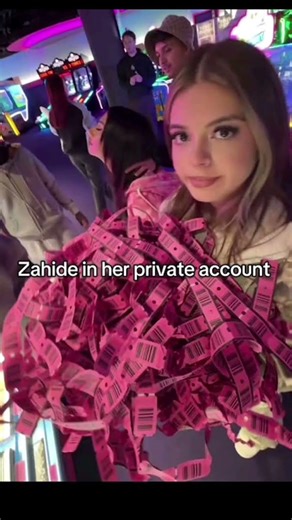 Zahide🤍 #hübsch #zahide Song von ‪@Fini_Stinkt‬ genommen😄