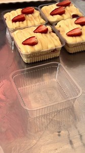 Receita de Pavê de Ninho com Morangos Delicioso