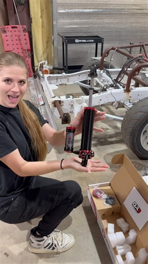 Surprise Rooster is getting ‪@QA1TECH‬ parrallel universal 4-link kit!!!! With MOD SHOCKS! #c10