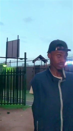 How you easily get robbed in Jozi #comedy #bestcomedyskit #robbery #shorts