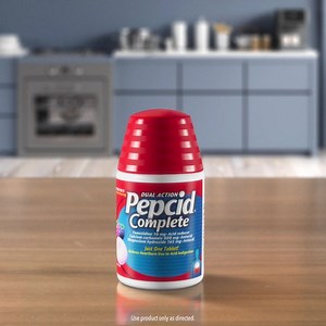 Starts to work instantly and lasts all day!* *Based on 8-hour symptom relief studies during the day. | Pepcid