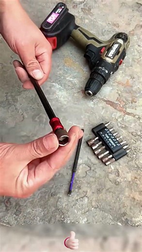 Bit Extension Self-Locking Extension Bar