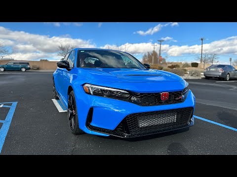2023 Honda Civic Type R - Boost Blue Pearl - Walkaround