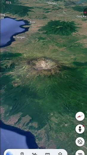 Tambora-Der Vulkan der die Welt verändert hat (der Tambora hat nach dem Ausbruch eine große Caldera)