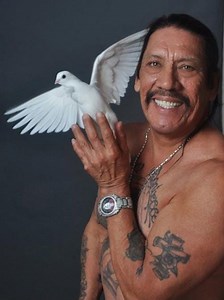 Baking bad?: ‘Machete’ star Danny Trejo makes ‘Breadanimals’