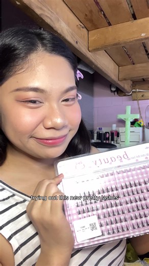 Achieve Beautiful Lashes with Cluster Lash Extensions